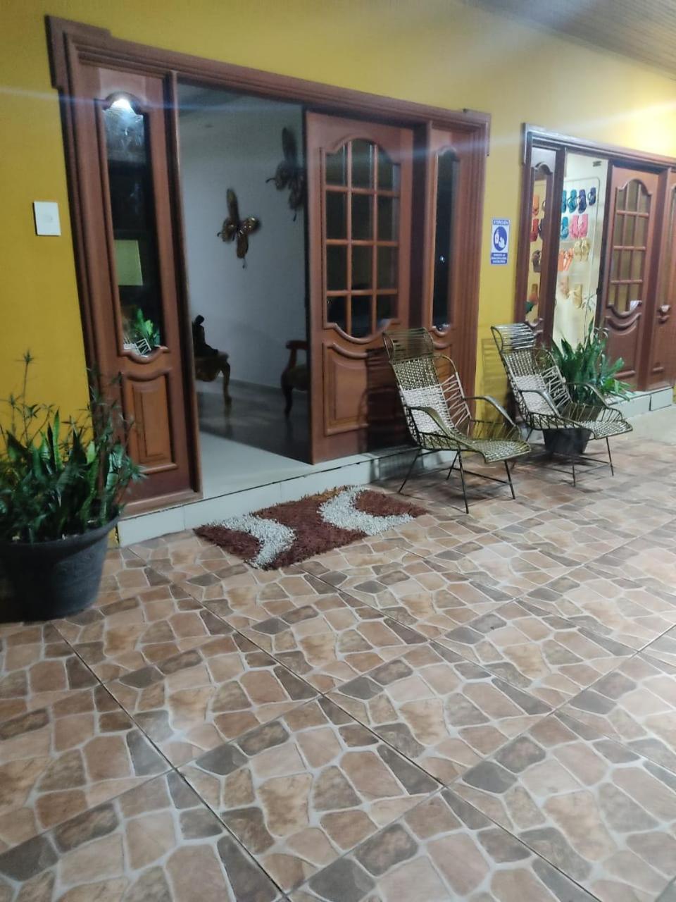 Hospedaje Casa Lucia Leticia Exteriér fotografie